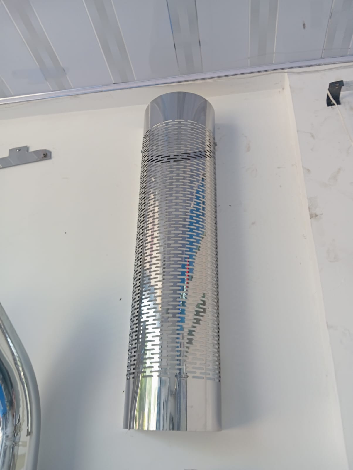 Malla envolvente para silenciador de gandola