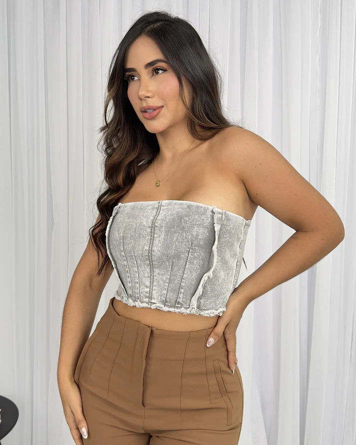 Corset Denim Bold Look